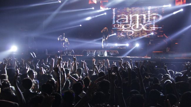 Hasil studi terbaru menyatakan bahwa menonton pertunjukan musik secara reguler bisa memperpanjang usia dan meningkatkan kesejahteraan seseorang.