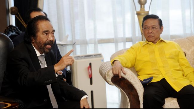 Analis: Golkar Sudah Lahirkan 6 Partai Baru, dan Bisa Jadi 7 Golkar amat biasa dilanda konflik internal. Enam partai sudah lahir dari konflik beringin, dan mungkin akan bertambah satu lagi akibat perseteruan Agung-Ical.
