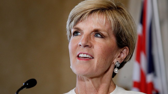 Menteri Luar Negeri Australia, Julie Bishop mengungkapkan rencana untuk meminta klarifikasi dari China soal akses pulau buatan di Laut China Selatan