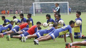 Gresik United Tekuk Pusamania Borneo 2-1