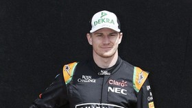 Pebalap Force India Tercepat, Rio Haryanto Paling Buncit