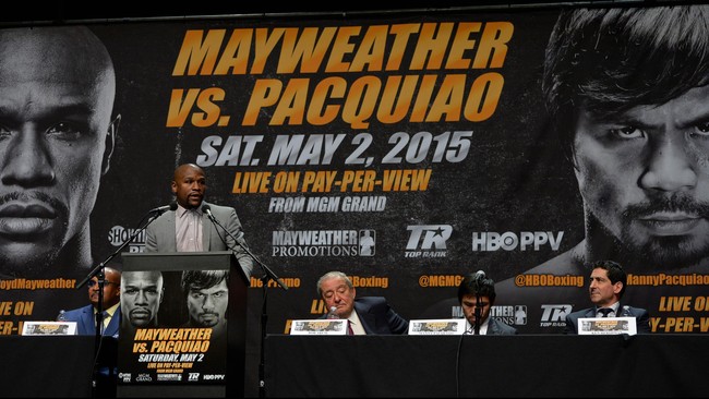 Sepanjang perjalanan karier tinjunya, Manny Pacquiao pernah kalah lima kali--tiga K.O. Sementara itu Floyd Mayweather Jr. belum pernah kalah sekalipun.