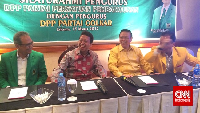 PAN membuka pintu lebar bagi kader partai lain, khususnya yang tengah kisruh untuk menitipkan kadernya dalam kontestasi Pilkada Serentak 2015.