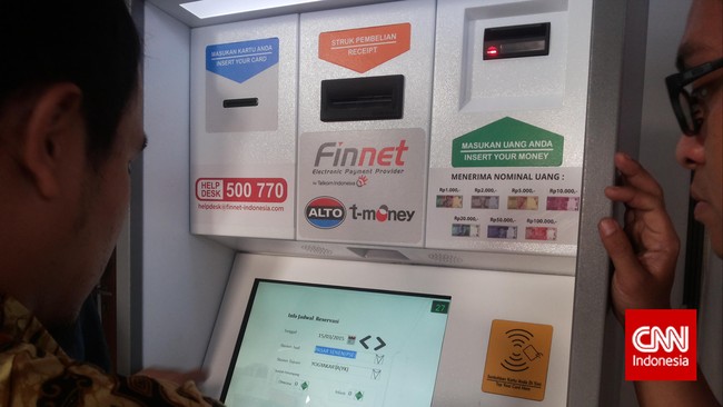 Untuk tahap awal, E-Kiosk tersedia di Stasiun Pasar Senen, Jakarta, sebanyak dua unit. Ke depannya, akan disediakan di seluruh stasiun besar Jawa dan Sumatera.