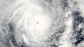 Topan 250 Km/jam MeluluhLantakkan Vanuatu, Puluhan Tewas