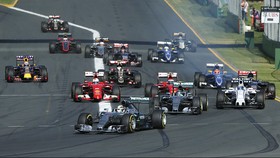 Barrichello : Balapan F1 Terlihat Membosankan
