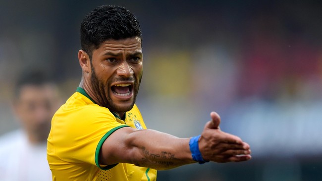 Untuk ketiga kalinya dalam satu musim, pendukung Torpedo menyanyikan bernada rasial. Kali ini penyerang asal Brasil, Hulk, menjadi sasaran.