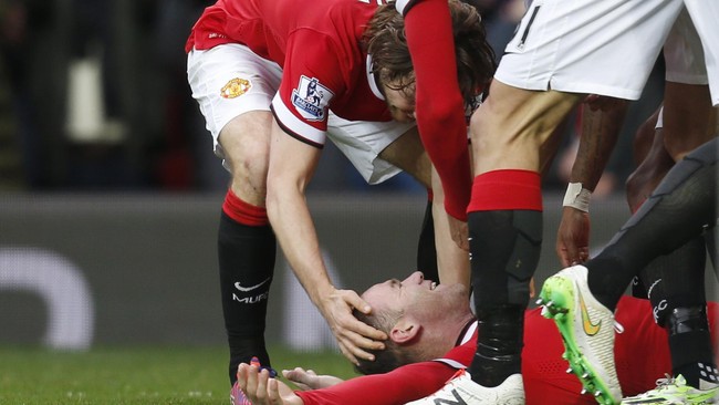 Rooney membenarkan orang yang ada di video kontroversial itu adalah dirinya. Penyerang 29 tahun tersebut menganggap video itu bukan untuk konsumsi publik.