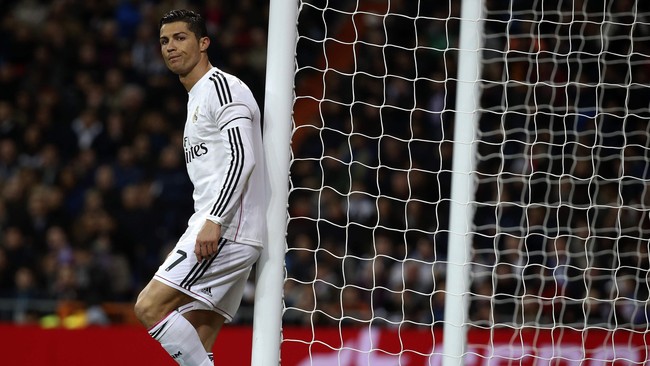 Musim lalu, Ronaldo tidak tergoda untuk kembali ke Old Trafford, namun kini Sir Alex Ferguson ikut ambil bagian dalam upaya merayu Ronaldo.