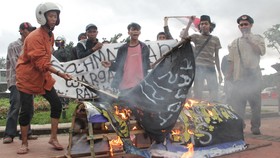 Terdakwa Simpatisan ISIS Hadapi Vonis Hari Ini