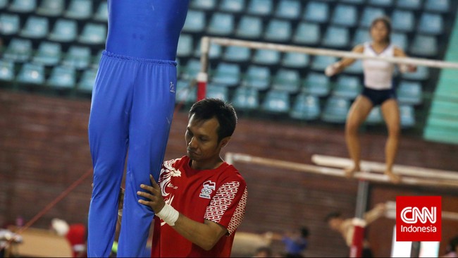 Jonathan Sianturi menuturkan kisah hidupnya menjadi legenda senam Indonesia yang sarat prestasi.