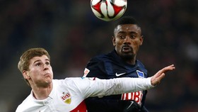 Rusak Tembok Berlin, Eks Bintang Chelsea Terancam Sanksi