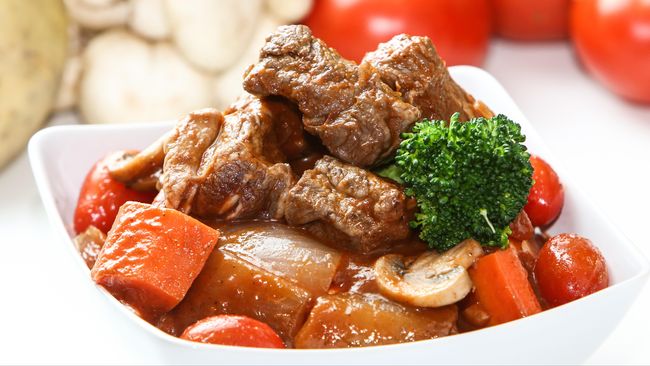 Memilih makanan yang tepat juga akan membantu membuat penampilan Anda makin segar, cantik dan tubuh harum.