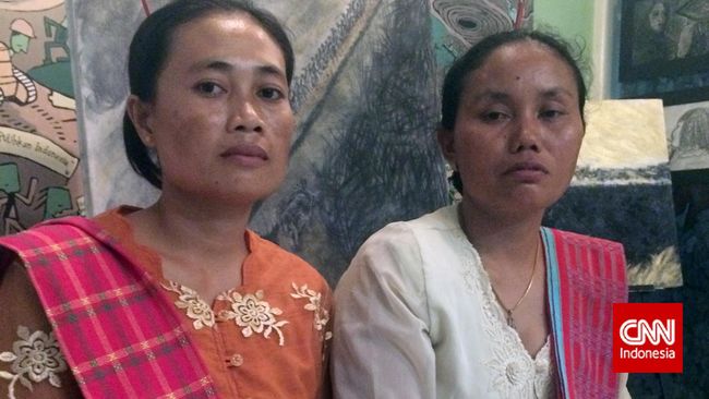 Upaya Warga Rembang Menjaga 'Kendi' Abadi Warga Desa Tegal Dowo, Rembang masih terus berjuang menolak pembangunan pabrik milik PT Semen Indonesia karena bakal merusak sumber air abadi mereka.
