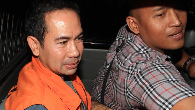 Tersangka tindak pidana pencucian uang Tubagus Chaeri Wardana alias Wawan diduga menangani proyek yang tersebar di beberapa daerah. 