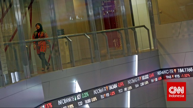 Indeks Harga Saham Gabungan (IHSG) hari ini diprediksi berada di rentang support 5410-5417 dan resisten pada posisi 5448-5465.