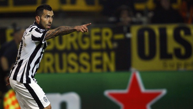 Tiga gol yang ia sarangkan di babak 16 Besar Liga Champions membuktikan bahwa Carlos Tevez kini telah menghapus masa lalu buruk di kompetisi Eropa.