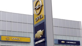 Chevrolet Sebar Teknisi di Jalur Mudik Lebaran