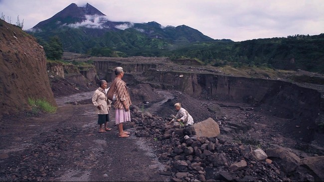 Dunia film menjadi daya tarik segala usia, enggak terkecuali para siswa-siswi Sekolah Dasar (SD) dan Sekolah Menengah Pertama (SMP).