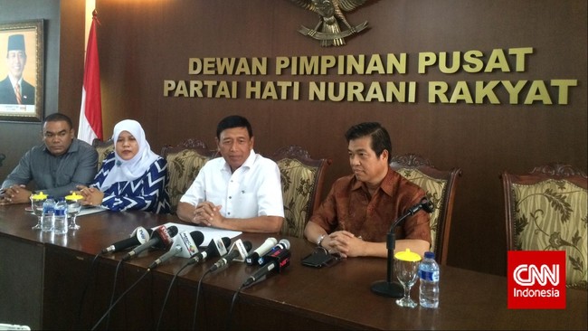 Salah satu anggota KIH, Ketua Umum Partai Hanura Wiranto mengungkapkan semua partai bisa masuk KIH dan sebisa mungkin bersatu jadi satu koalisi kebangsaan.