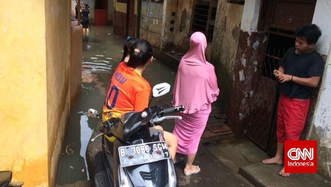 Berdasarkan prakiraan cuaca untuk Sabtu (20/8) dari BMKG, Jabodetabek akan mengalami hujan intensitas ringan hingga sedang pada siang hingga malam hari.