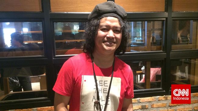 Novelis Andrea Hirata mengungkapkan ia tengah mempersiapkan sebuah novel baru yang akan rilis dalam waktu dekat.