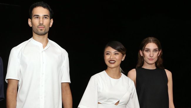 Miranda Mazuki, desainer muda Indonesia yang punya segudang pengalaman internasional baru saja meresmikan label fesyennya sendiri, Mazuki.