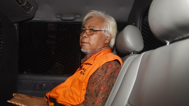 Kepala Bagian Pemberitaan dan Publikasi KPK Priharsa Nugraha mengatakan Direktur PT Soegih Interjaya, Muhammad Syakir, dipanggil bersaksi kasus TEL Pertamina.