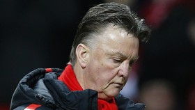 Van Gaal Kesal Lapangan Digunakan Konser 1D