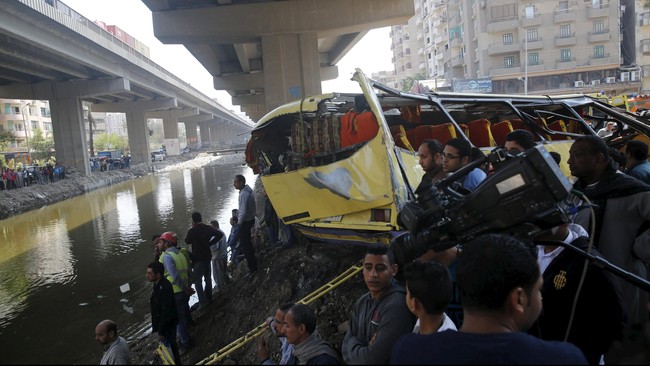 Sebanyak 28 orang warga Indonesia mengalami kecelakaan bus di daerah Asam Jawa, Malaysia, Sabtu (9/1).