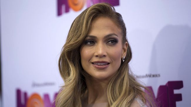 JLo akan berperan sebagai bandar narkoba asal Medellín, Kolombia, Griselda Blanco, dalam film produksi HBO yang berjudul The Cocain Grandmother.