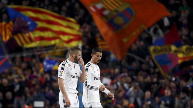 Diperkirakan lantaran kecewa kalah dari rival "sejati", yakni Barcelona, pemain bintang Real Madrid, Cristiano Ronlado bergumam saat meninggalkan lapangan.