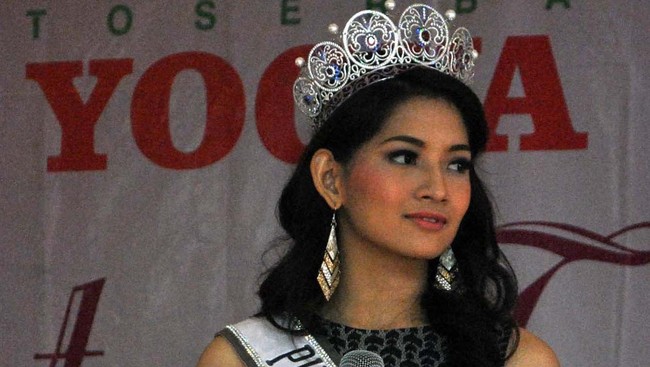 Putri Indonesia 2015 Anindya Kusuma Putri menolak ajakan Ahok untuk terjun ke politik karena dirinya tak tertarik.