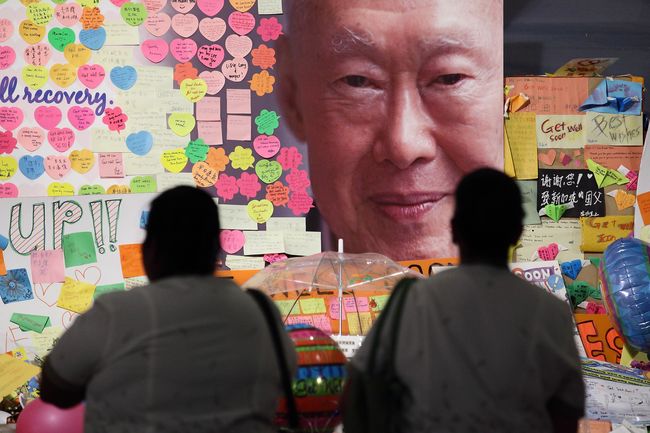 Lee Kuan Yew dan Ironi Singapura