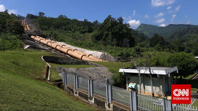 PLTA yang berada di Kalimantan Utara ini dilakukan oleh Kayan Hydro Energy dan China Power.