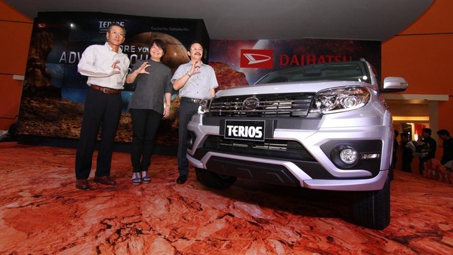 Terios yang hadir perdana lebih delapan tahun yang lalu (Desember 2006) telah mengalami minor change pada Oktober 2010 dan Agustus 2013.