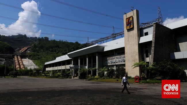 PLN akan membeli listrik dari dua pembangkit Rp 1.075 per kwh untuk 8 tahun pertama dan Rp 750 per kwh pada tahun ke sembilan sampai ke duapuluh.