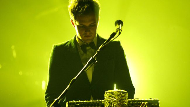 Jika karya The Killers lebih maskulin, karya solo sang vokalis tampan, Brandon Flowers, terdengar lebih flamboyan.