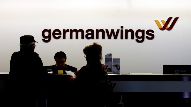 Menteri Luar Negeri Inggris, Philip Hammond, menjelaskan bahwa terdapat kemungkinan sejumlah warga Inggris turut menjadi korban jatuhnya pesawat Germanwings.