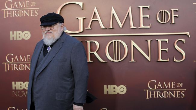George RR Martin lebih berhak memutuskan apakah serial itu akan punya prekuel atau tidak, ketimbang produser dari HBO.