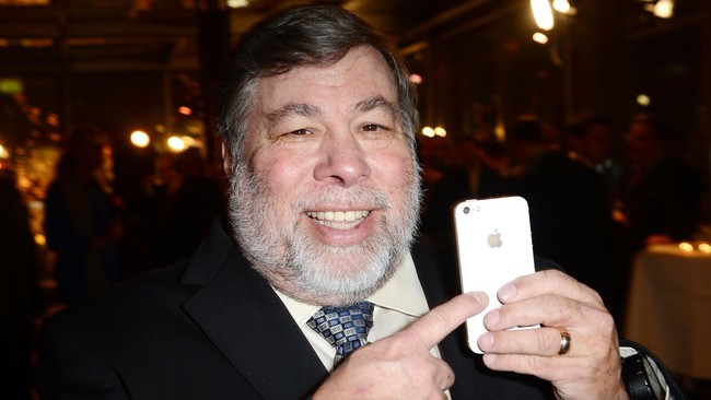 Steve Wozniak percaya bahwa suatu saat nanti peran manusia akan digantikan oleh komputer.