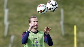 Hurst: Harry Kane seperti Mueller dan Sheringham