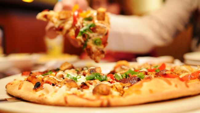 Pemecahan rekor ini diselenggarakan sebagai bentuk promosi Italia karena memiliki seni pembuatan pizza neapolitan.