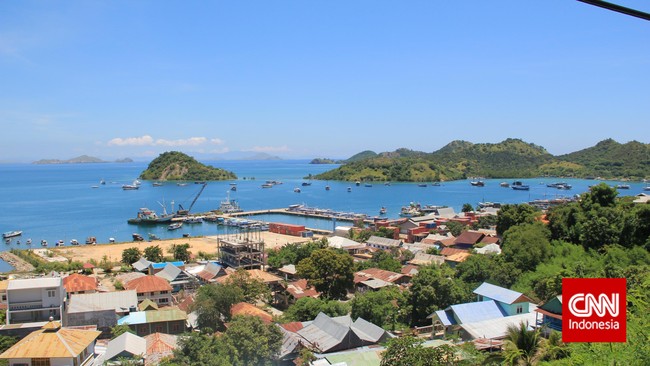 Pemerintah menggelontorkan dana Rp1 triliun untuk pembangunan jalan di Labuan Bajo dalam rangka G-20 pada 2023 mendatang. 