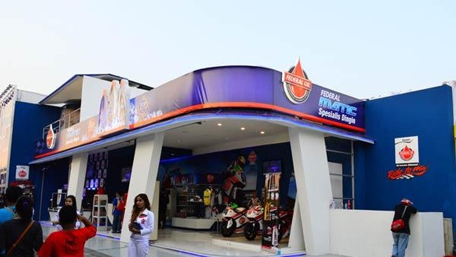 Tahun lalu PT Federal Karyatama berhasil menjual 60 juta liter pelumas, sementara tahun ini targetnya ditingkatkan minimal menjadi 66 juta liter pelumas.