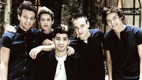 Zayn Malik Undur Diri, Harry Styles Menangis di Panggung