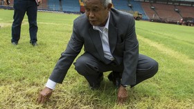 Djohar dan Ketum Jakmania Terakhir Serahkan Formulir