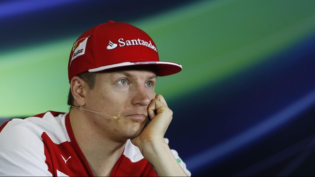 Untuk pertama kalinya, sejak 2013 lalu, Kimi Raikkonen kembali merasakan berdiri di atas podium. Namun, ada hal yang kurang pas bagi pembalap Ferrari tersebut.