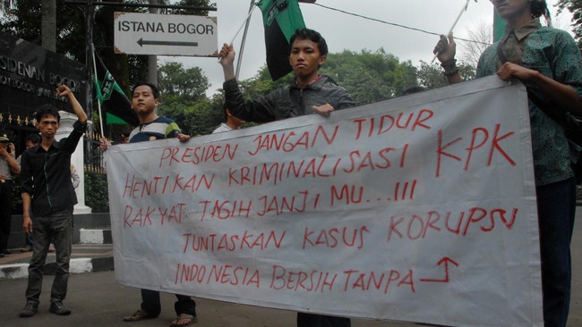 Berbagai elemen masyarakat yang turun dalam aksi hari ini telah memberitahukan rencana mereka kepada Kepolisian.