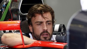 Alonso Tampik Isu Keluar dari McLaren Gara-gara Mesin Honda